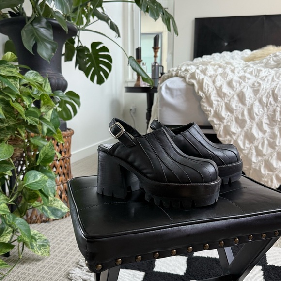 Jeffrey Campbell Shoes - Jeffrey Campbell Kulture-s Slingback Platform Clogs